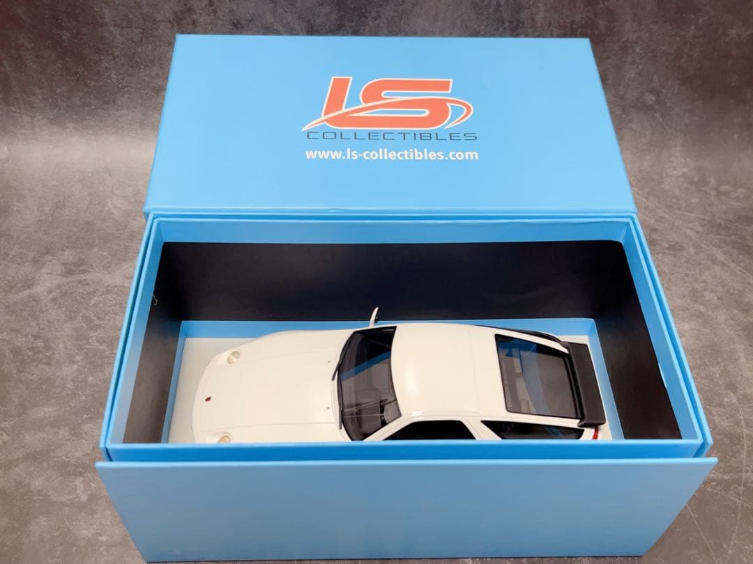 限定250台　1/18 ポルシェ928S Porsche ミニカー
