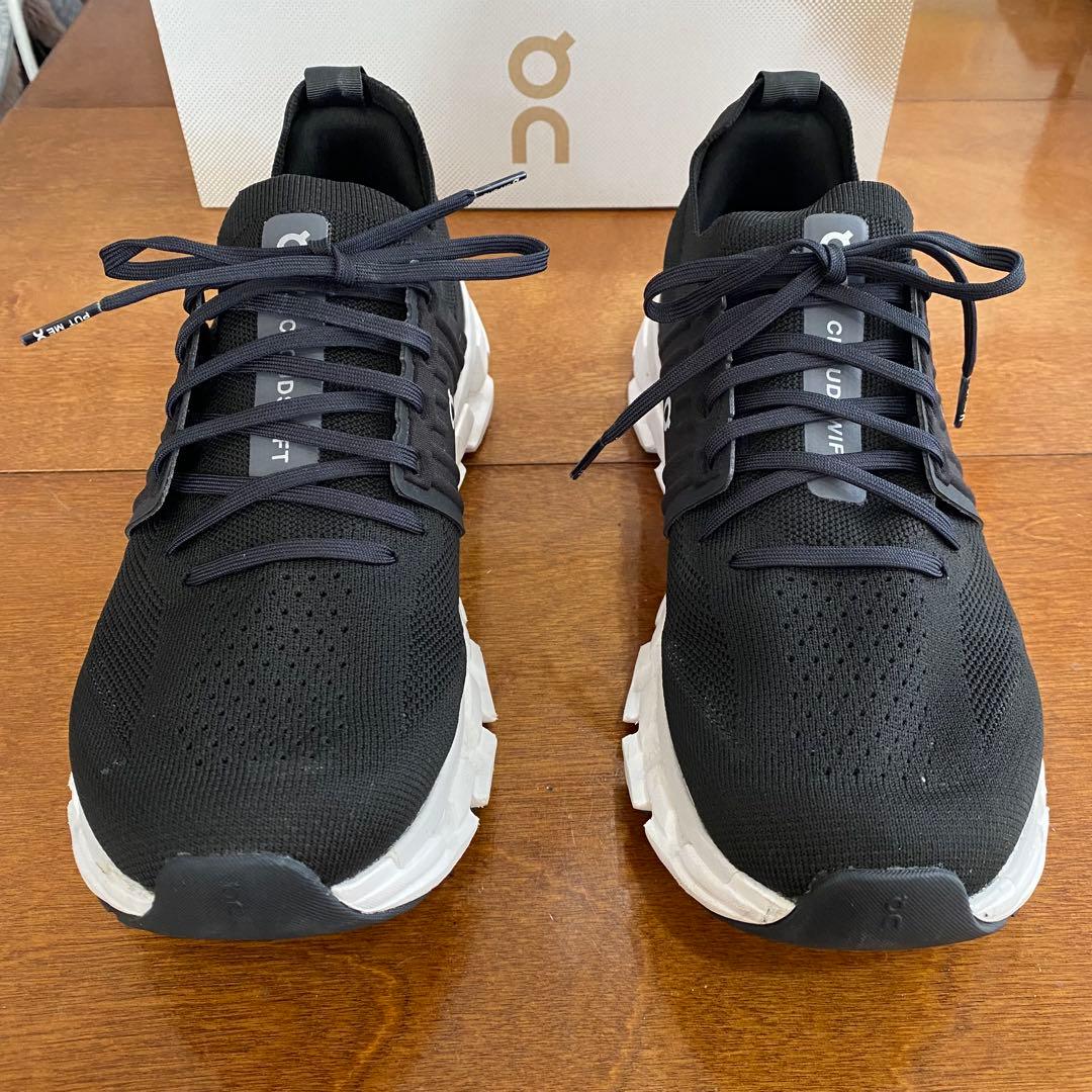 オン on クラウドスイフト cloudswift 27.5cm 黒