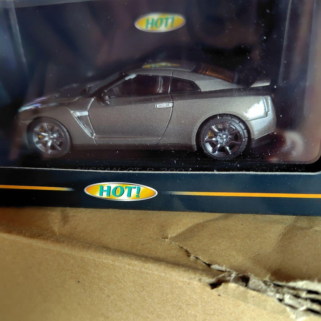 日産 GTR 1/43スケール