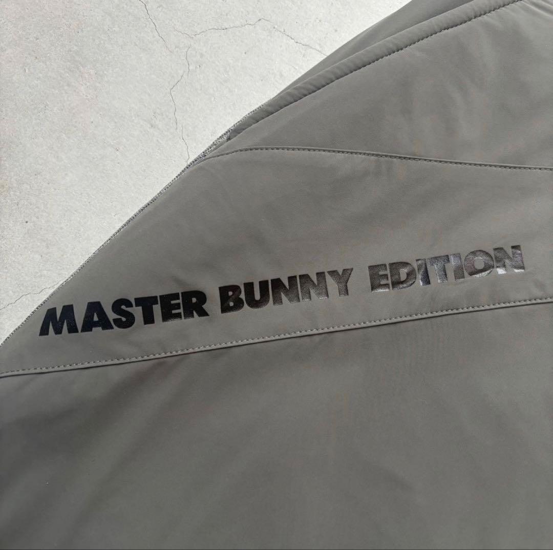 【新品タグ付】22年モデル マスターバニーエディション ニット×タフタスカート