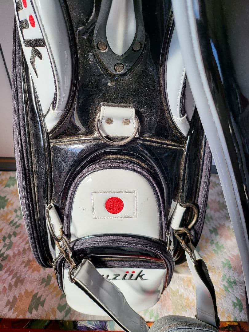 muziik ゴルフバッグ 100個限定品　9.5型　白/黒/赤