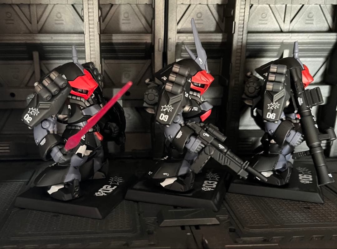 ガンダムコンバージ　黒い3連星　ヤクトドーガ　リペイント