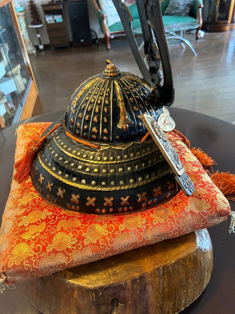 日本の伝統的な兜