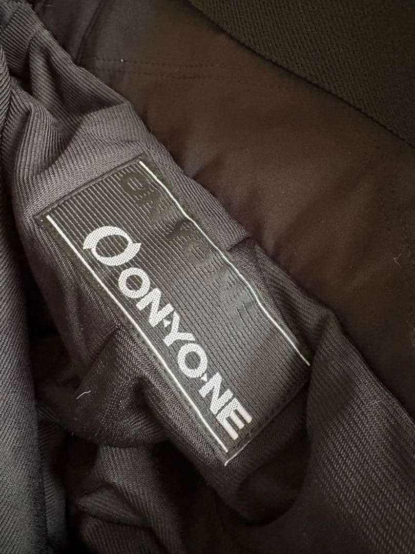 ONYONE スキーパンツ サスペンダー付き