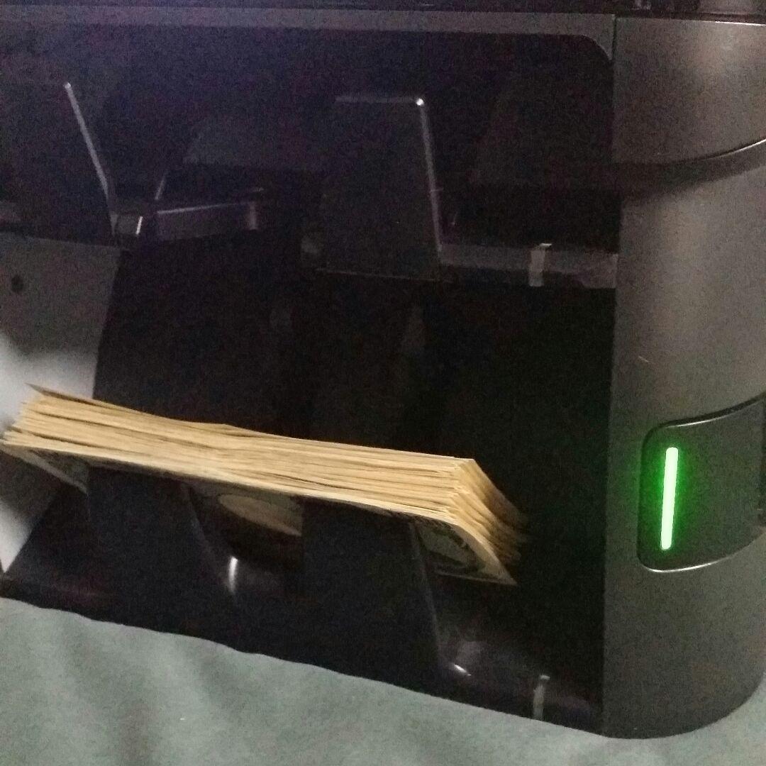 【送料込】NC-5100 米ドル、中国元、ユーロ計数機！　円の枚数の計数も可能