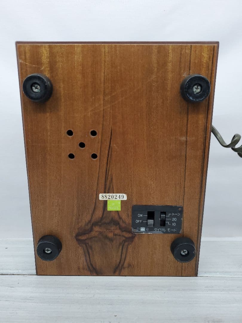 昭和レトロ プッシュ式　ボタン　電話 木製　アンティーク