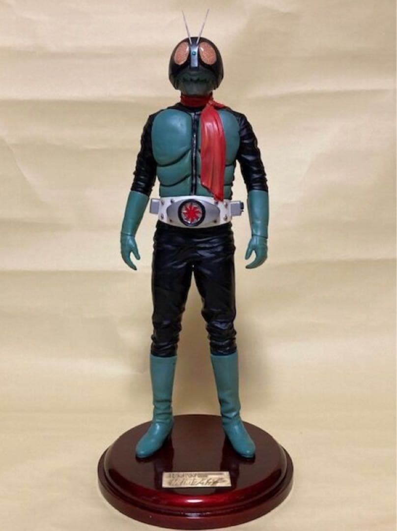 m*o様 【未使用品】レインボー造形企画　1/5 仮面ライダー旧1号 スタチュー