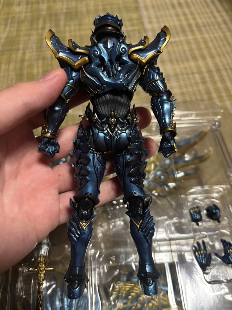 GARO 幻影騎士 クロウ フィギュア