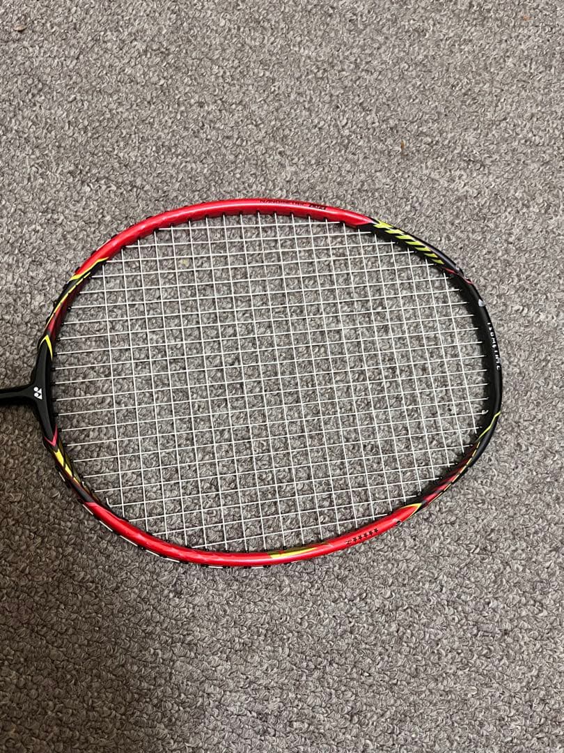 ラケット YONEX VOLTRIC LD-FORCE LIN DAN 4UG5