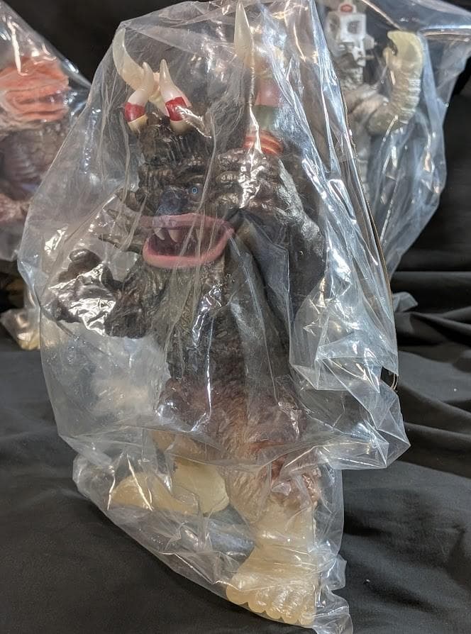 ミクラス「ウルトラセブン」カプセル怪獣（ＣＣＰ）ソフビフィギュア未開封