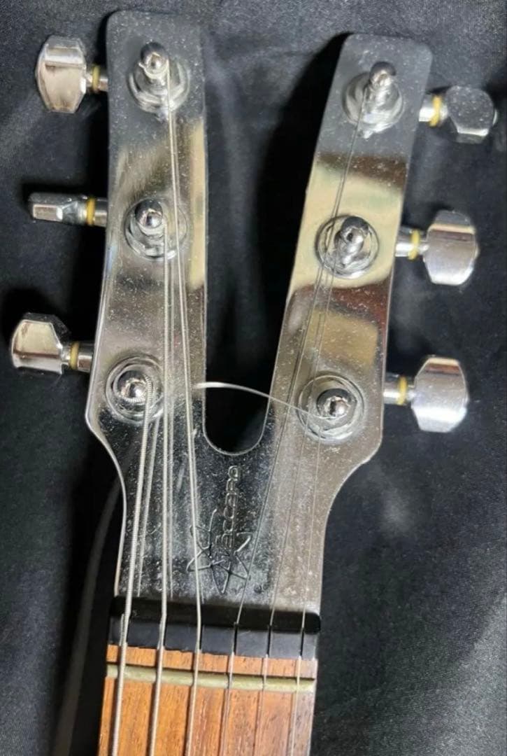 【Vaccaro・USA】アルミネックギター