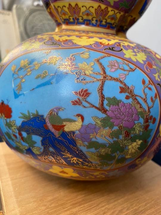 雍正年製粉彩三口葫芦瓶、サイズ約高さ24cm径约16cm