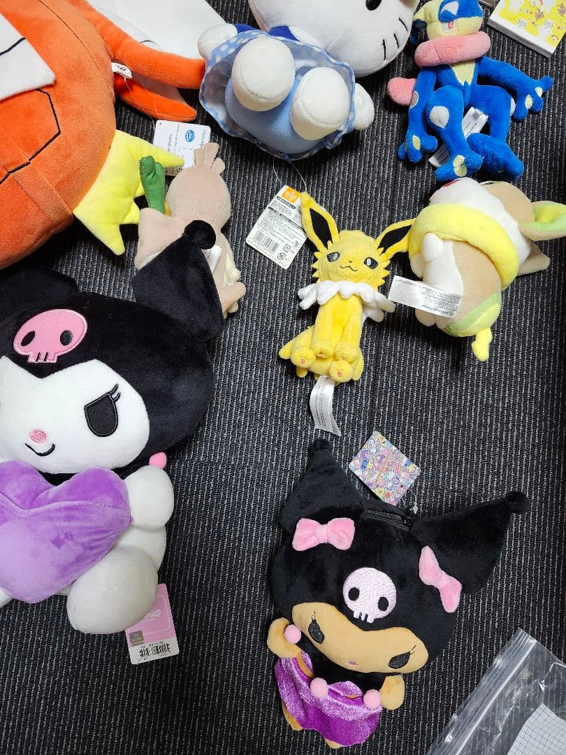 ラウンドワン　キティ　まとめ売り