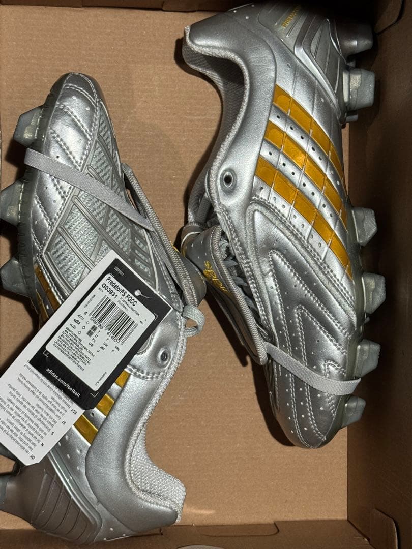 adidas プレデター アブソリュート FG 25.5cm