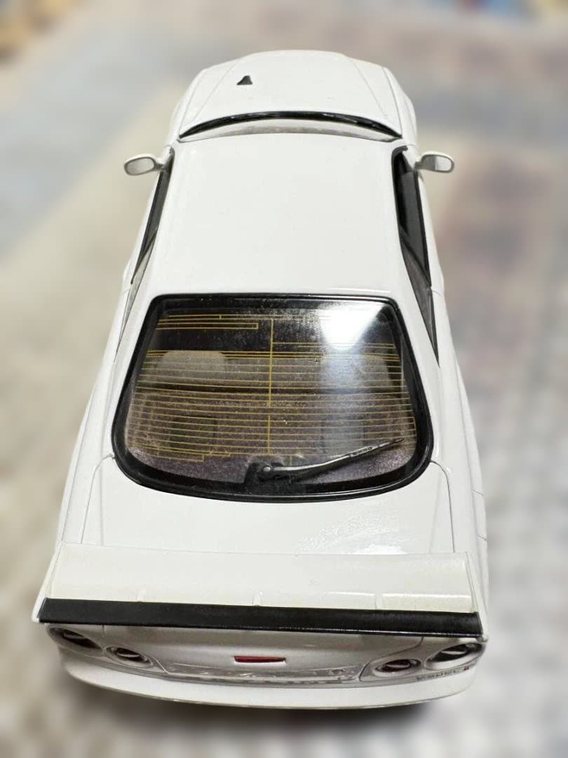 オートアート ミレニアム 1/18 GT-R R34 VスペックII ホワイト