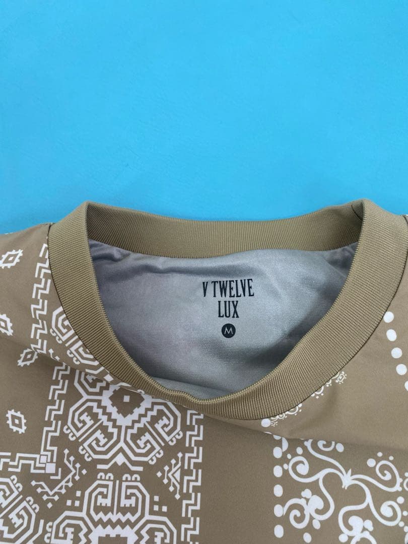 V12 ゴルフ　ブルゾン