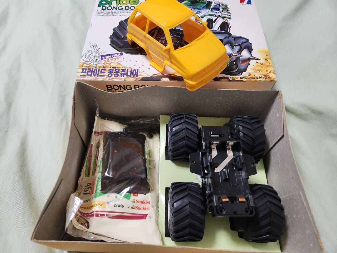 起亜プライド(初代フェスティバ)ワイルドミニ4駆(韓国製)未組立 セミナー科学製