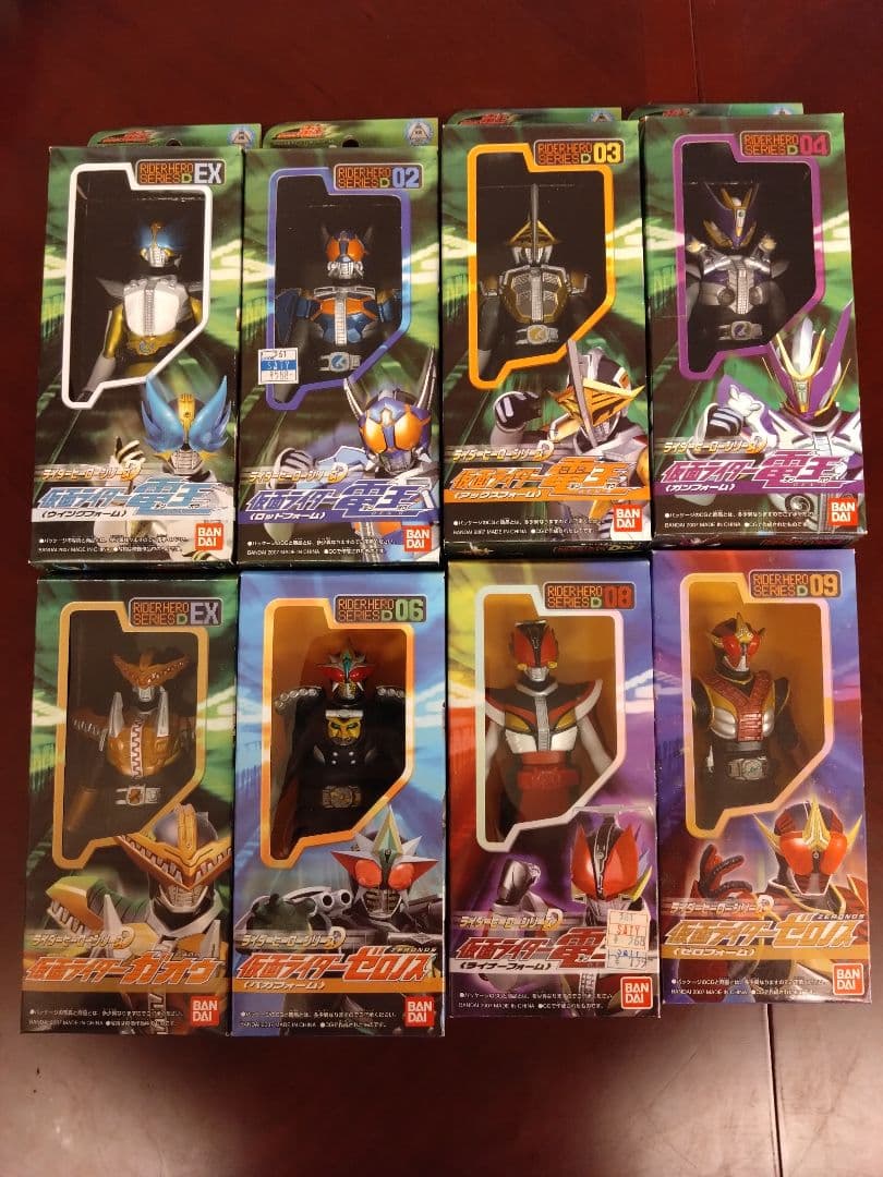 新品未開封　仮面ライダー電王　フィギュア　ライダーヒーローシリーズ