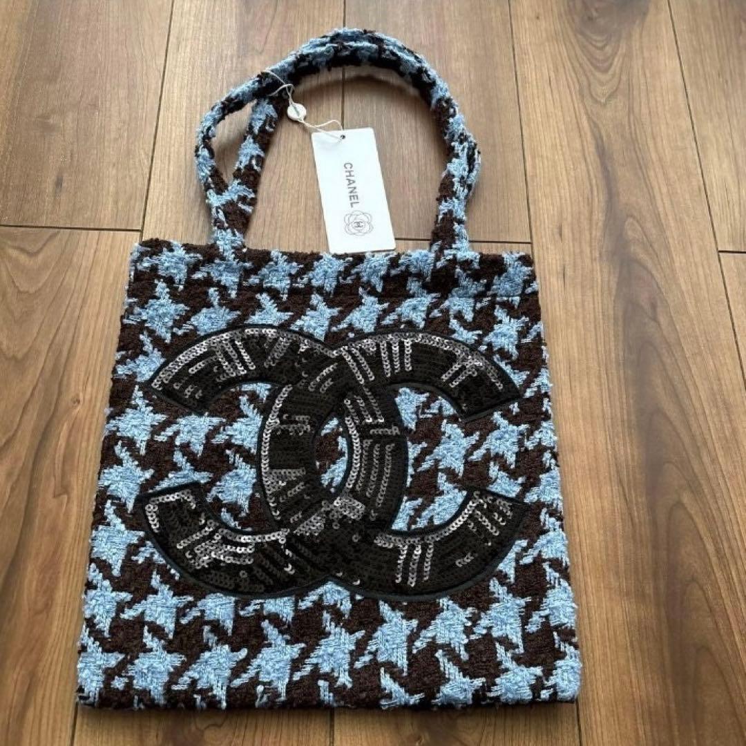 CHANELツイードトートバッグ　ブルー