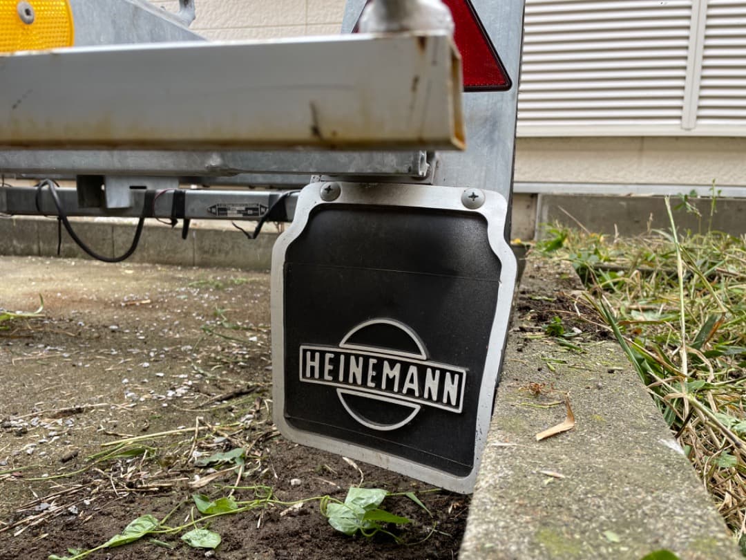 HEINEMANN トレーラー