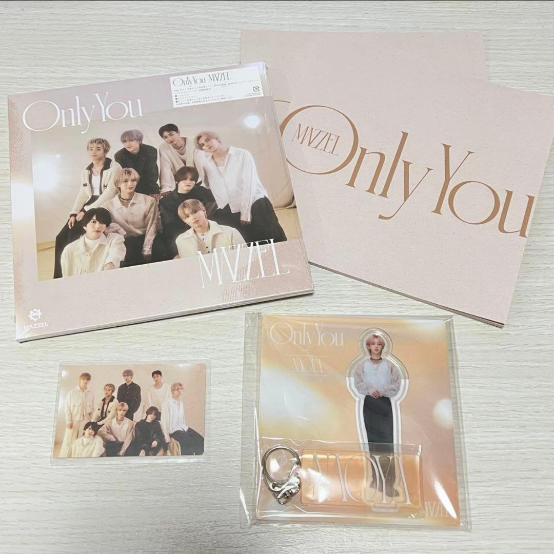 【一時的値下げ】NAOYA アクスタ トレカ付き☆ MAZZEL ナオヤ