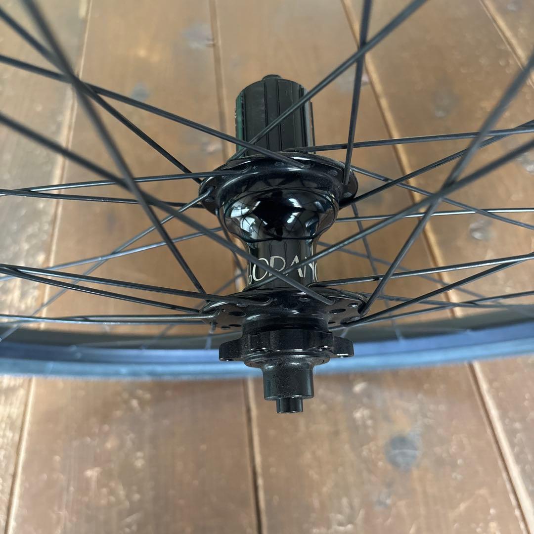 VELO ORANGEハブVELOCITY a23 disc wheel