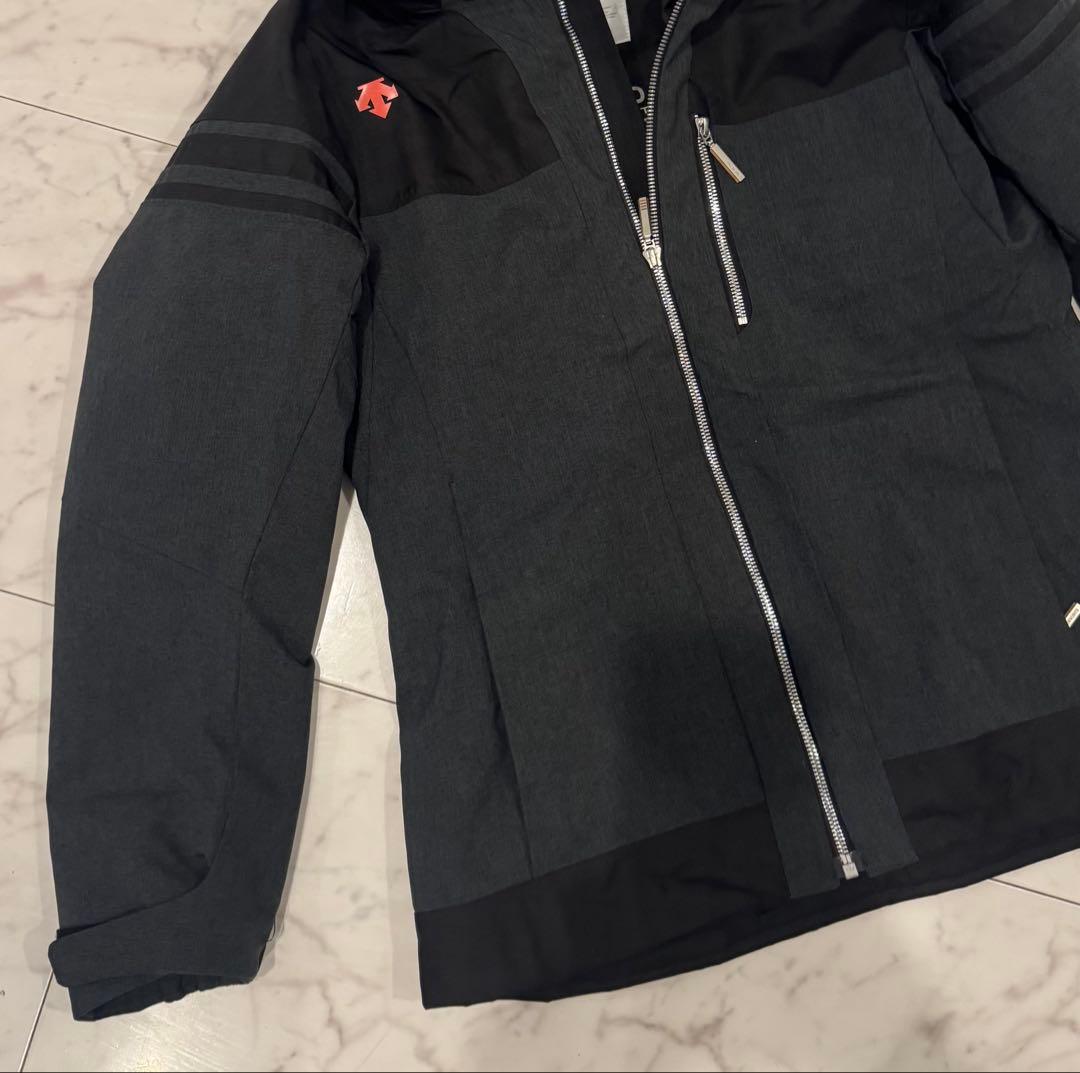 デサント　USED 女性用スキーウェアセット ブラック