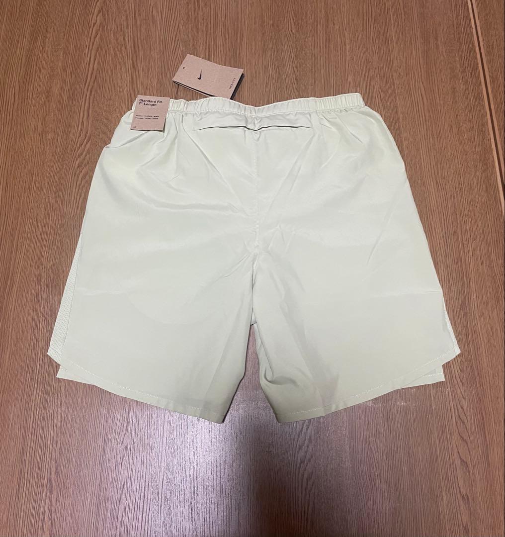 Nike フード付きジャケットとショーツセット