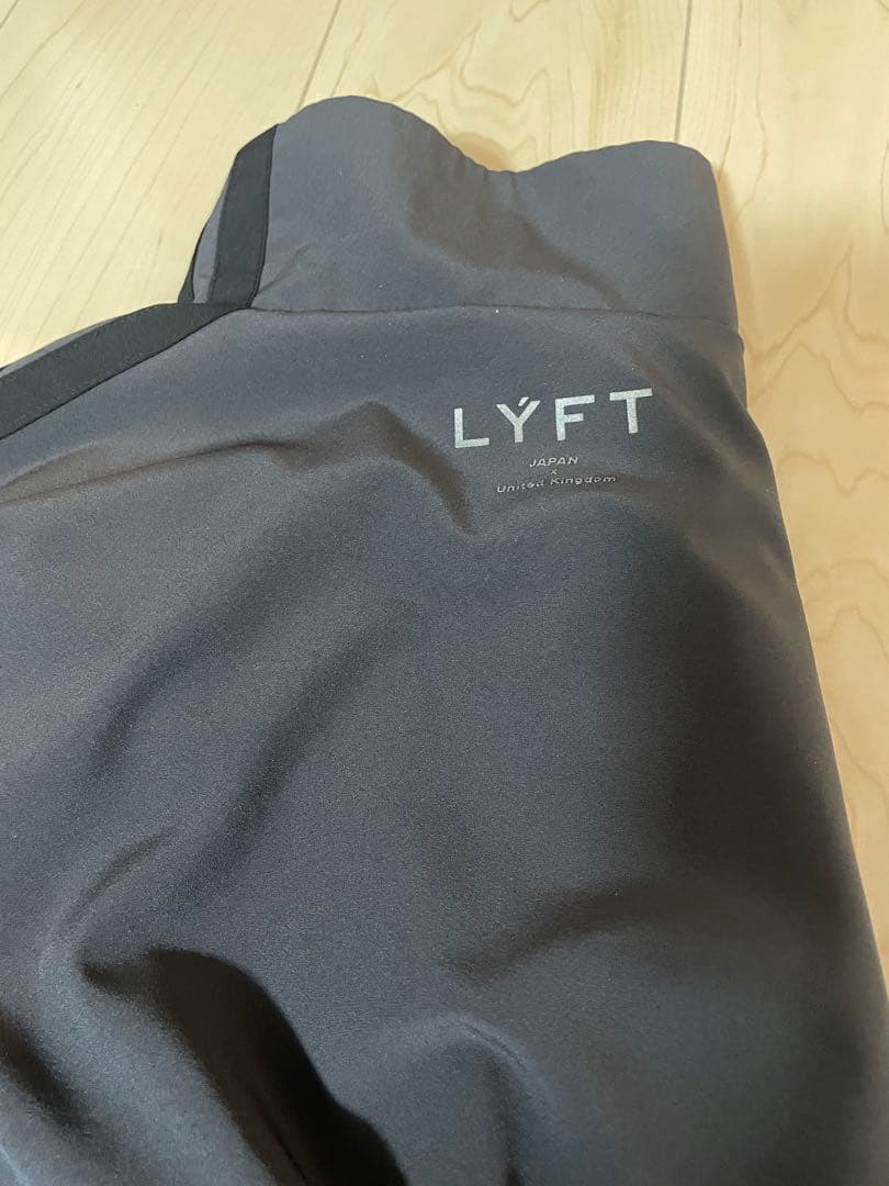 ウォーキング・ランニングウェア reaL.LYFT 2LINE WIDE TRACK pants