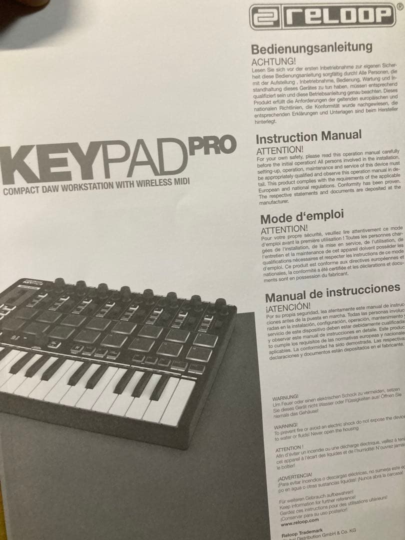 KEYPAD PRO MIDIコントローラー