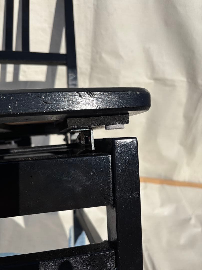 背もたれ付きピアノ椅子　足部フェルト付き　比較的きれい　NT