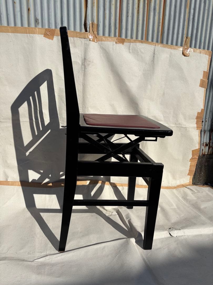 背もたれ付きピアノ椅子　足部フェルト付き　比較的きれい　NT