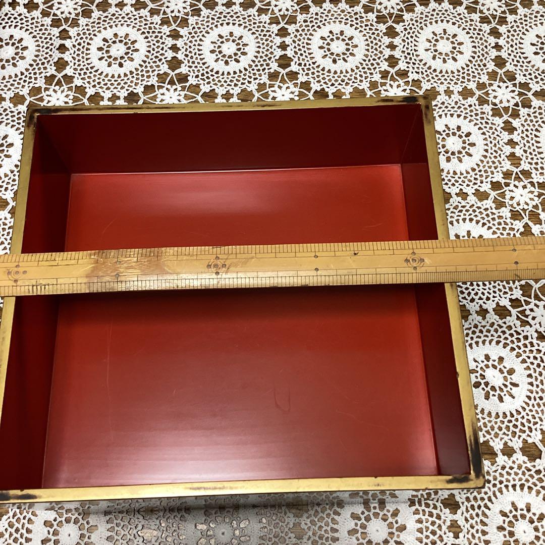 k2f-4 黒色重箱 4段 金箔装飾　漆器　年代物　松竹梅　縁起物