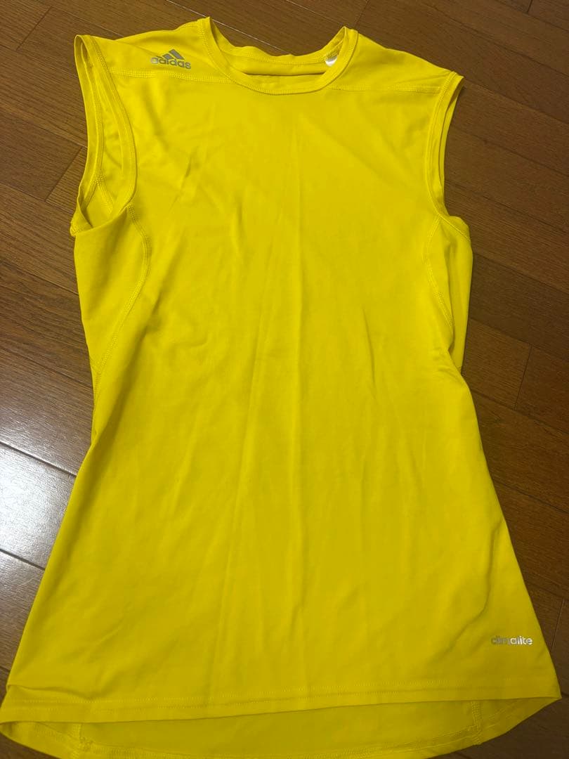 流通経済大学　サッカー部　セット