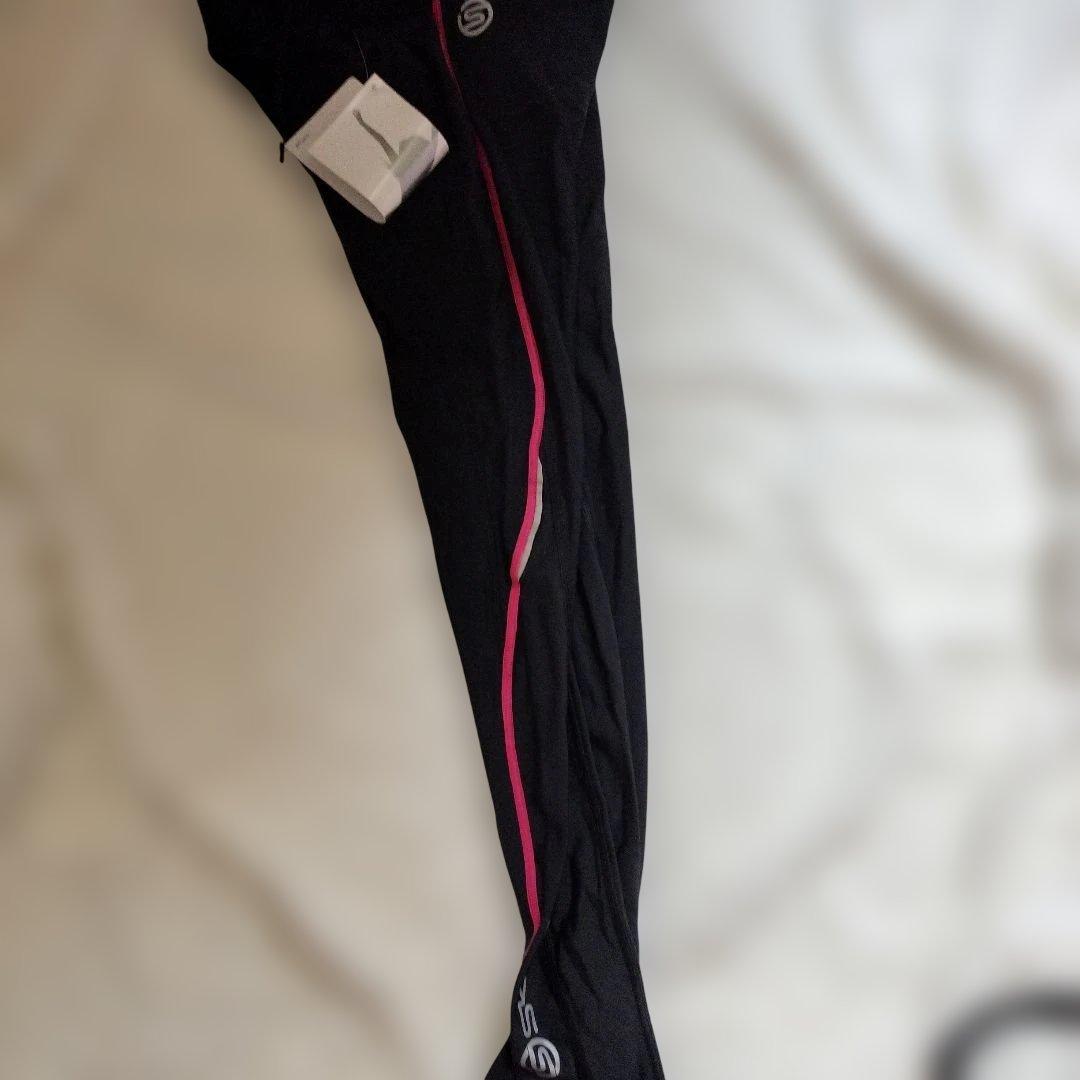 SKINS Sサイズ ブラック/ピンク タイツ 即購入◎
