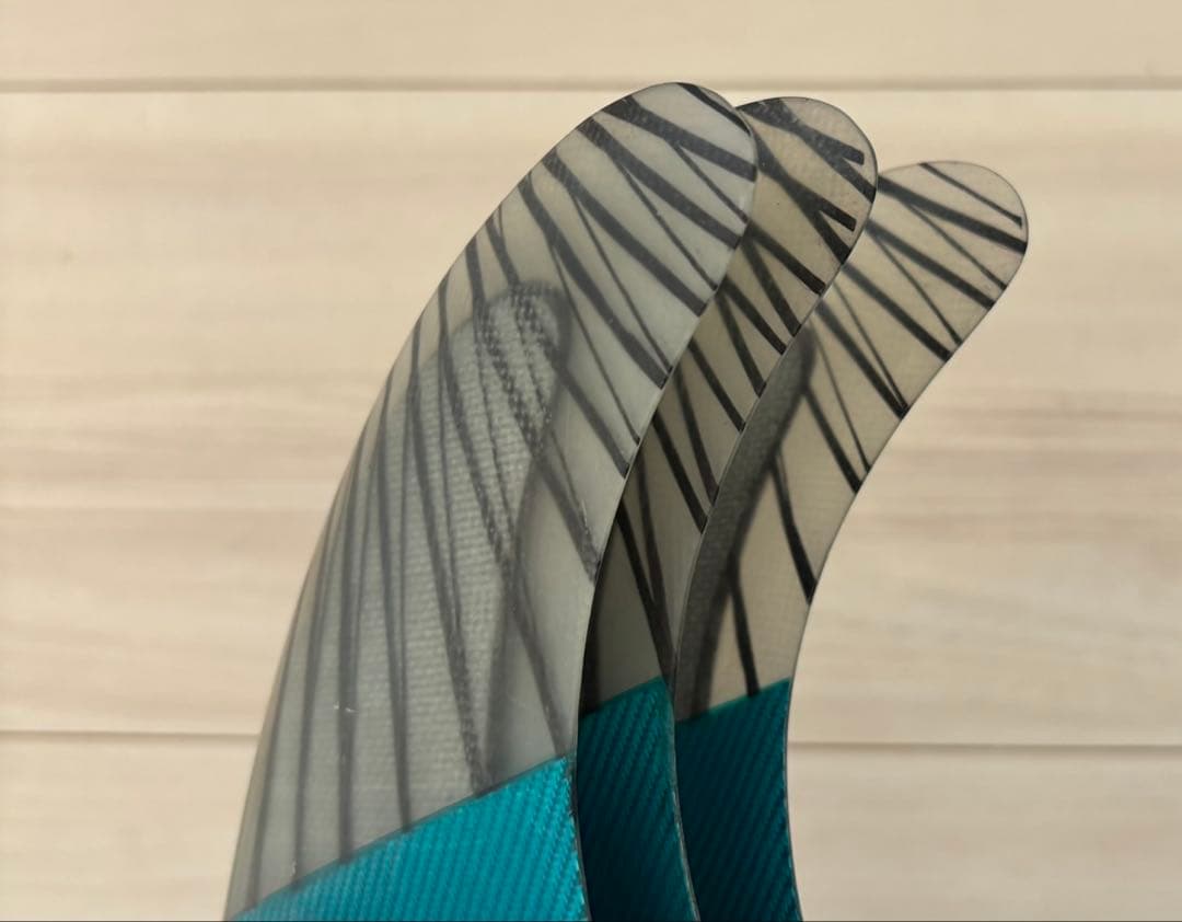 FCS II PERFORMER サーフボードフィン 3枚セット