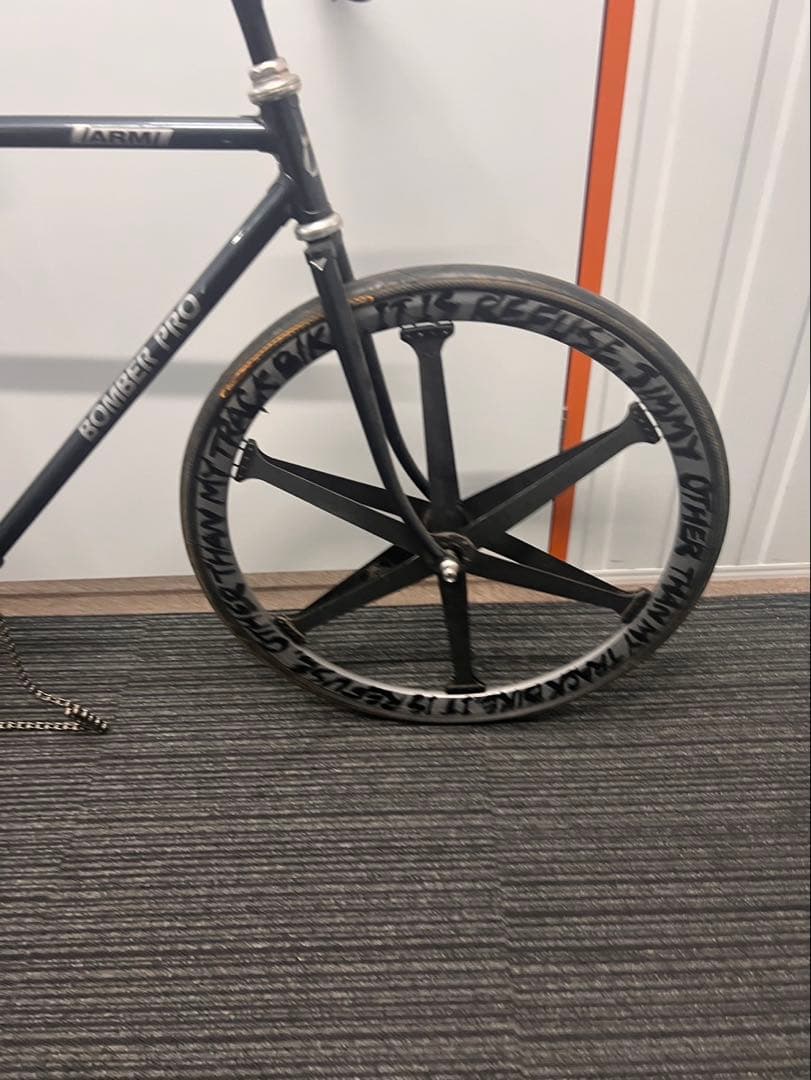 引き取り希望 BOMBER PRO ピストバイク シングルスピード