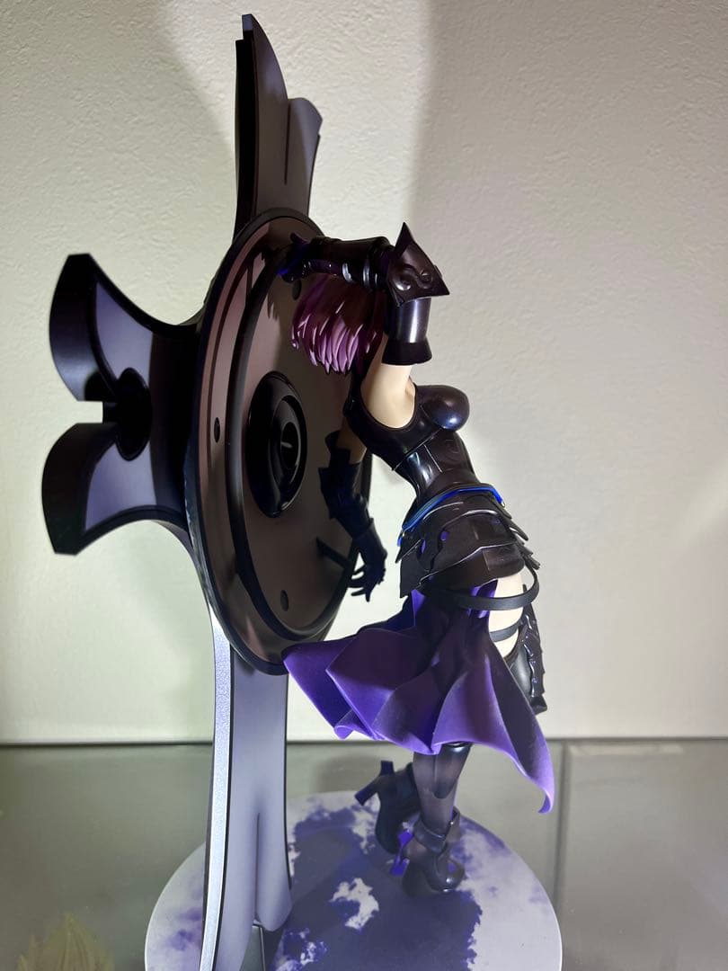 マシュ・キリエライト フィギュア　ストロンガー只今値下げ中！