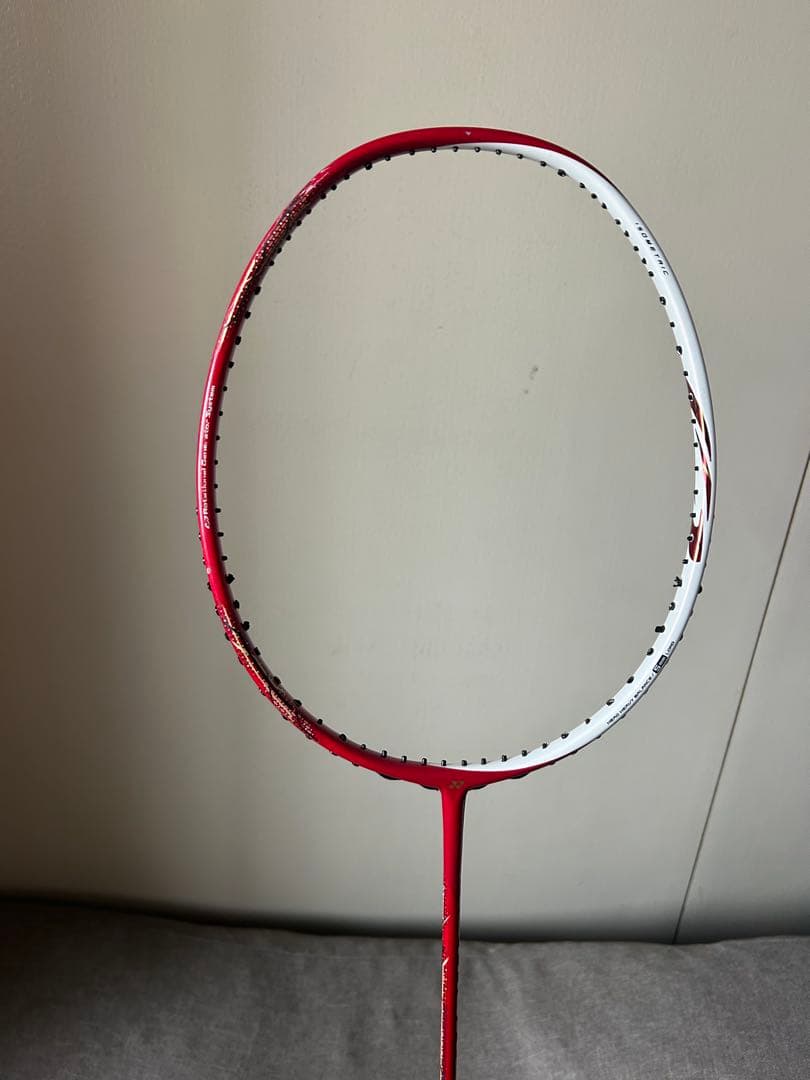 【廃盤品】バドミントンヨネックスアストロクス88s4UG5限定カラー