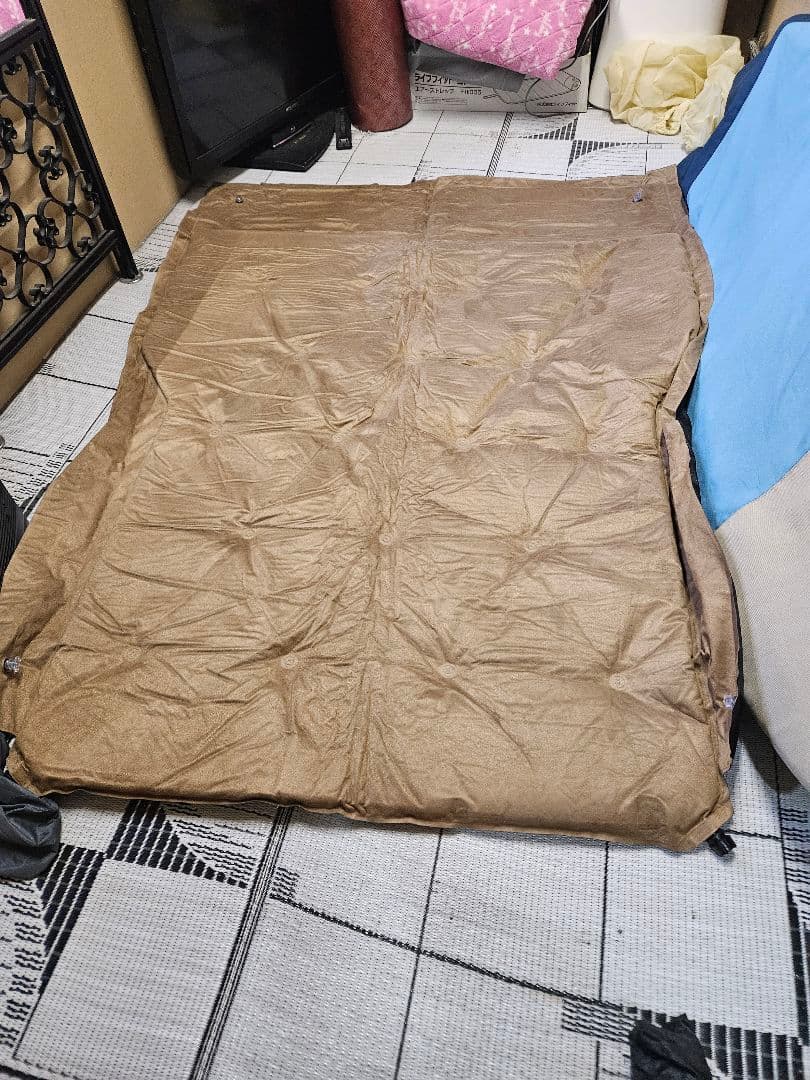 新品未使用 SUV インフレーターマット 車中泊 エア ウレタン ダブルシングル