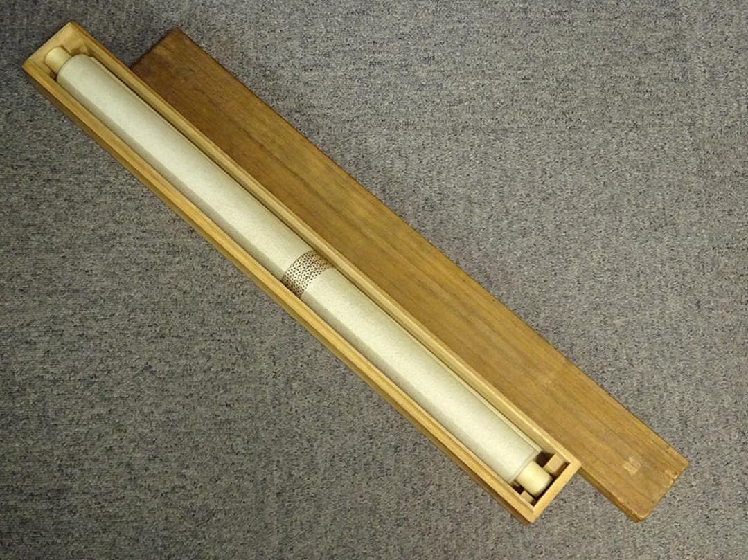 掛軸 正『能面図』日本画 絹本 肉筆 無地箱付 掛け軸 a092012