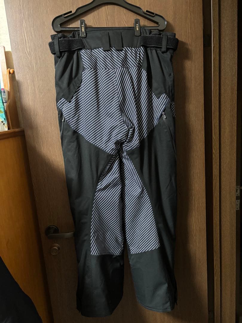 ミズノ　ノルディカチーム　スキーウェア　上下セット