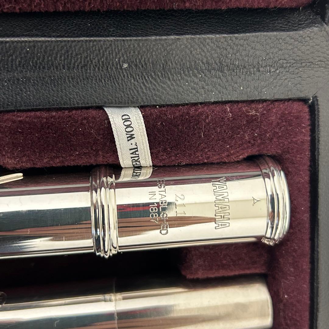 ヤマハフルート　　YFL-211 Eメカ付き