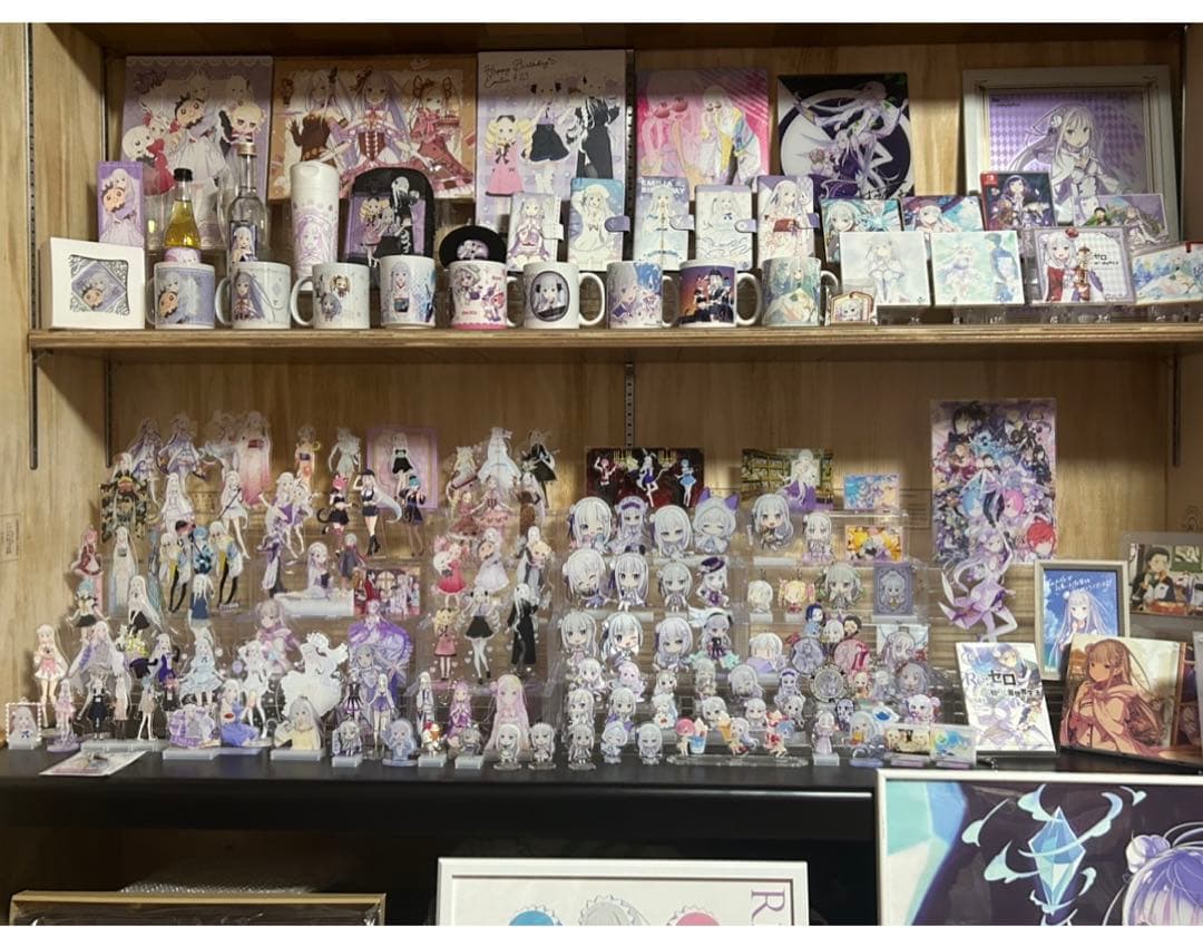 エミリア エキドナ アクリルスタンド