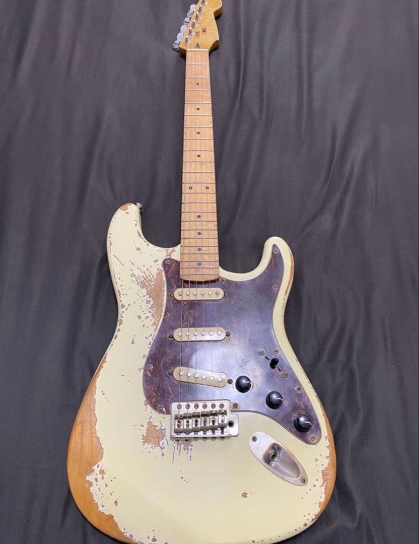 ストラトキャスタータイプ レリック加工