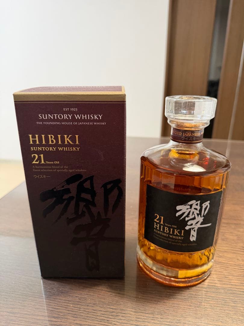 サントリーウイスキー 響 21年 700ml 新品未開封（化粧箱付き）