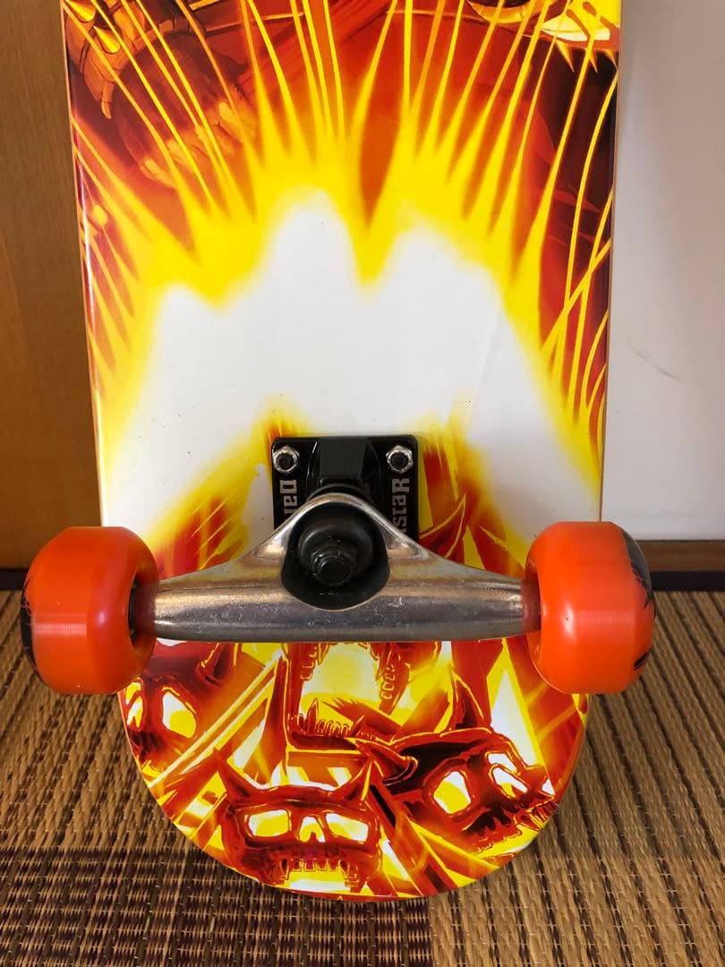 【新品未使用】スケボー（DARK STAR ダークスター）コンプリートセット
