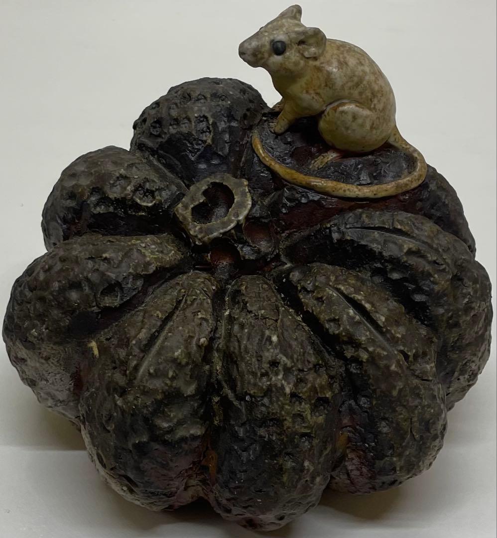 木村玉舟　備前焼　白備前南瓜　鼠　細工物　 共箱　 　　　k2331