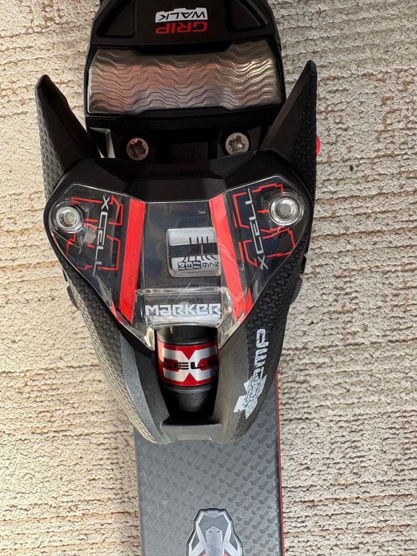 Nordica SLR DC スキー板