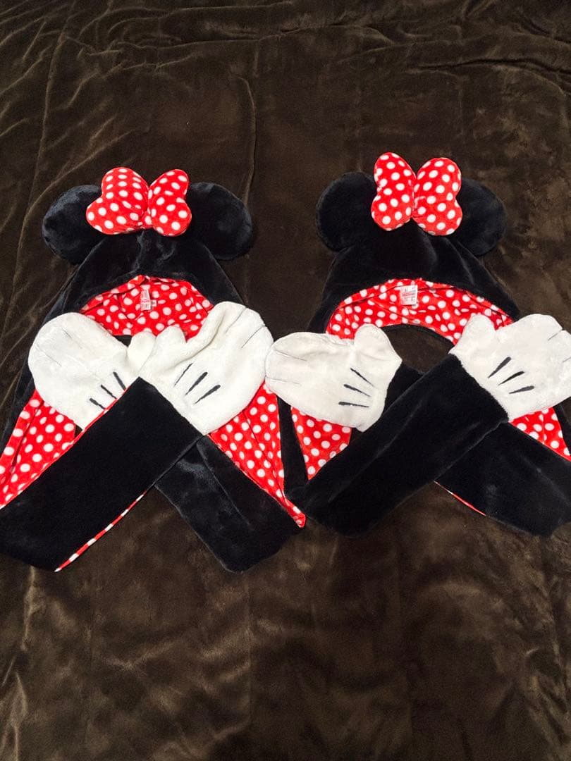 ミニー マフラーキャップ 水玉 赤 黒 2個セット